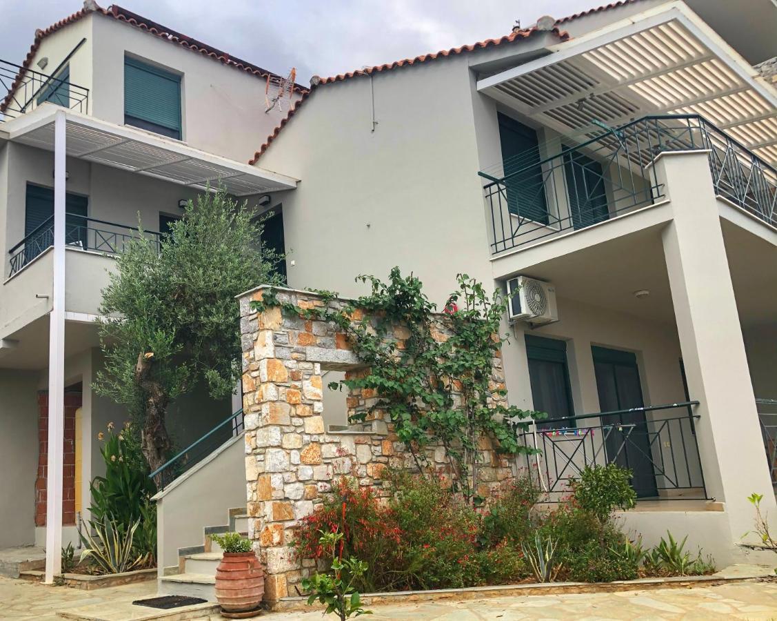 Azzurro Hotel Katsaros  Bagian luar foto