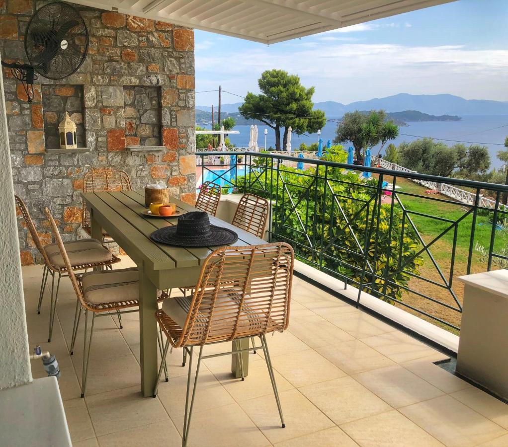 Azzurro Hotel Katsaros  Bagian luar foto