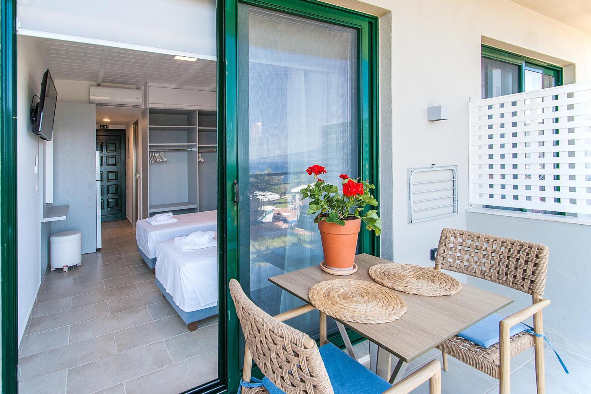 Azzurro Hotel Katsaros  Bagian luar foto